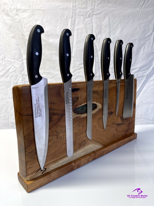 https://www.gccreativeworks.com/magneticknifeholdertabletop/straight-edge--mesquite-magnetic-table-top-knife-holder-1CC.jpg